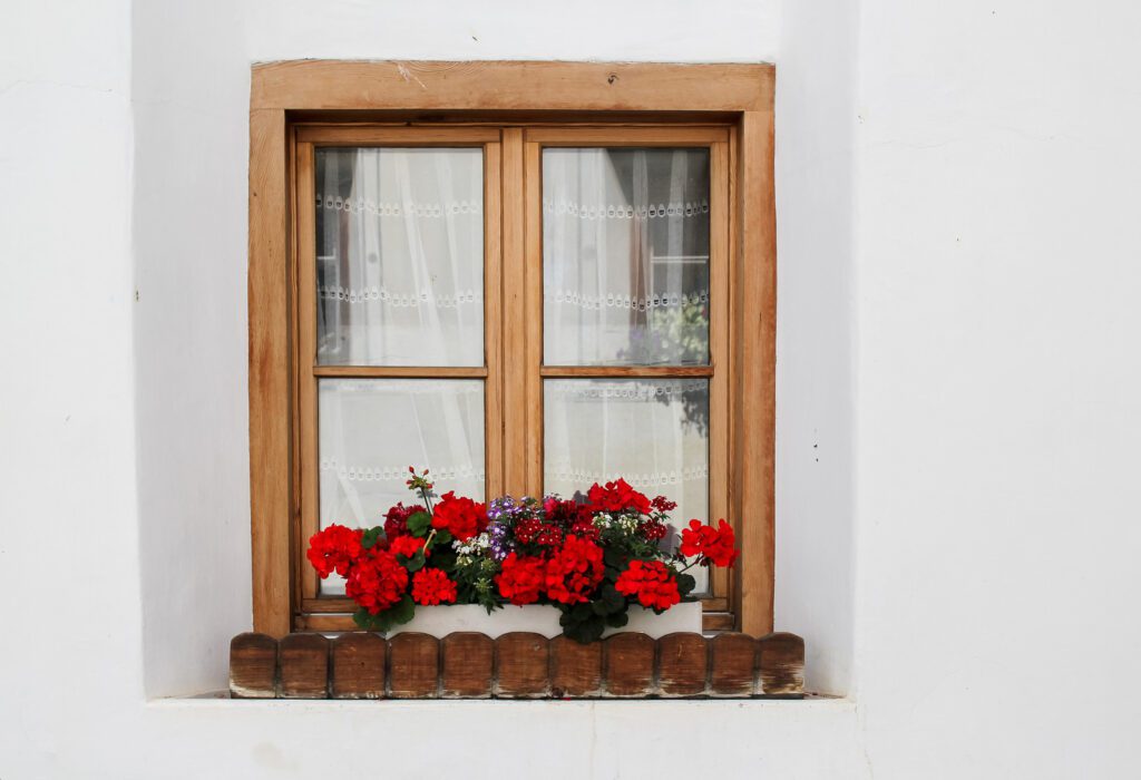 The benefits of Wooden Pella Windows - 2