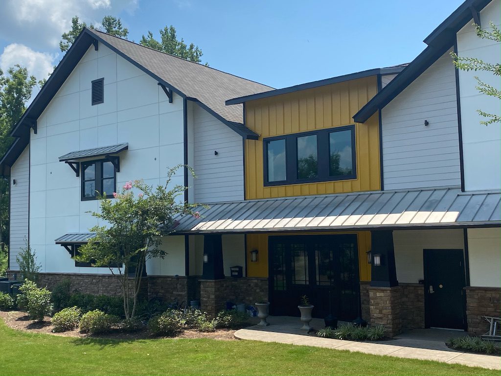 C&W Roofing Siding & Window Co offers siding replacement services in Clemson
